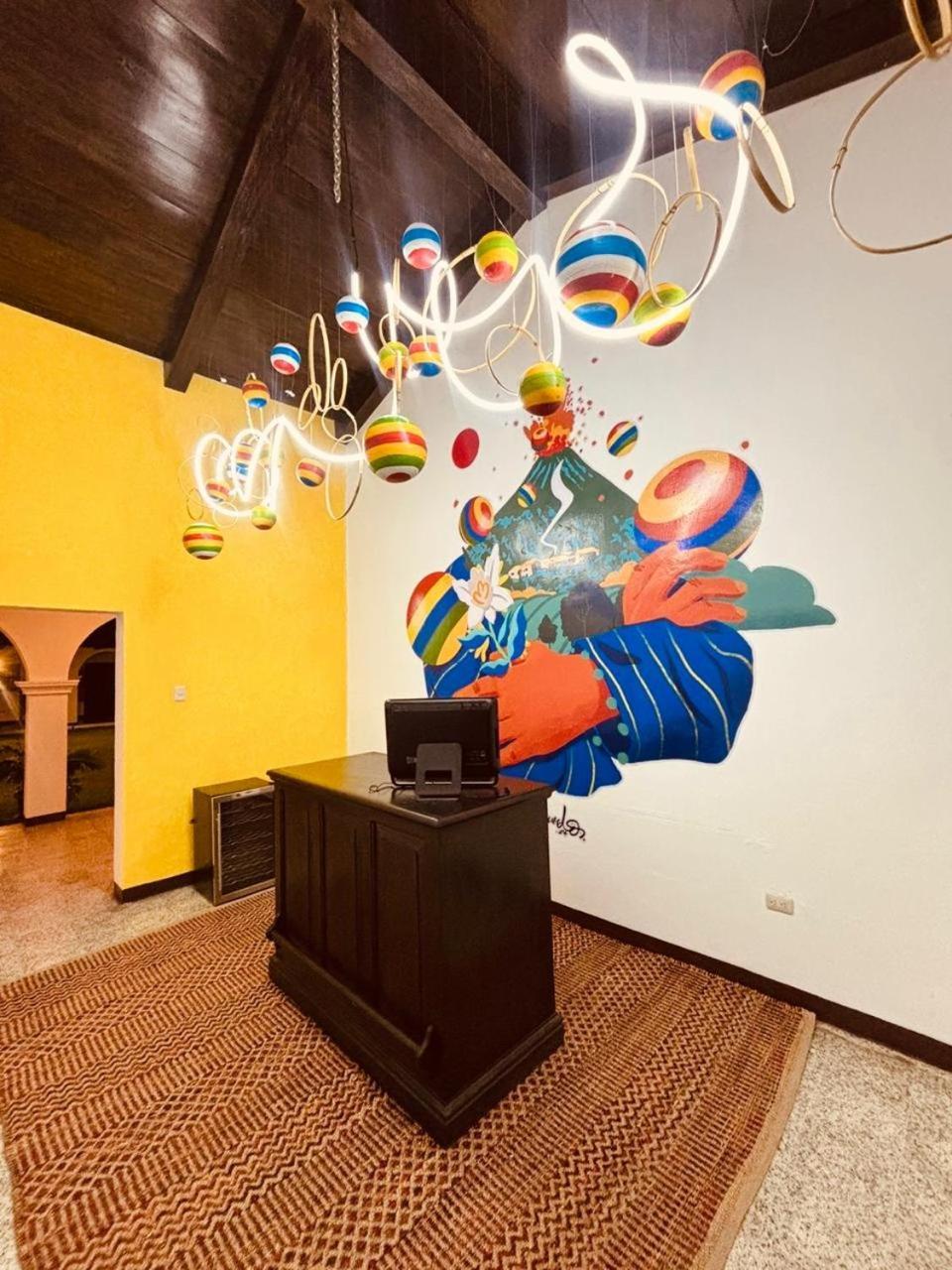 Luna Maya Boutique Hotel Антигуа-Гватемала Экстерьер фото
