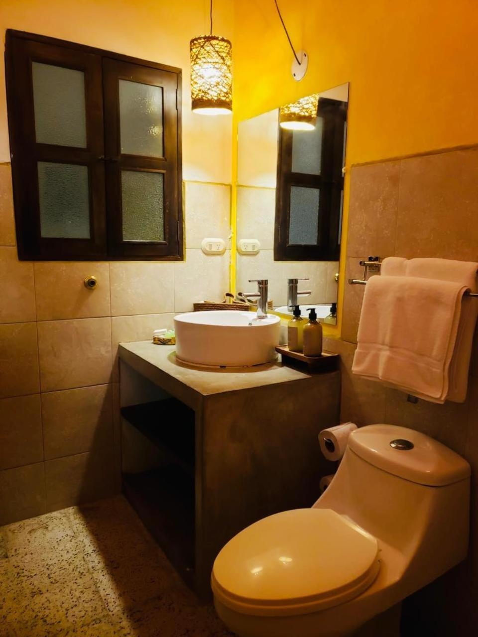 Luna Maya Boutique Hotel Антигуа-Гватемала Экстерьер фото